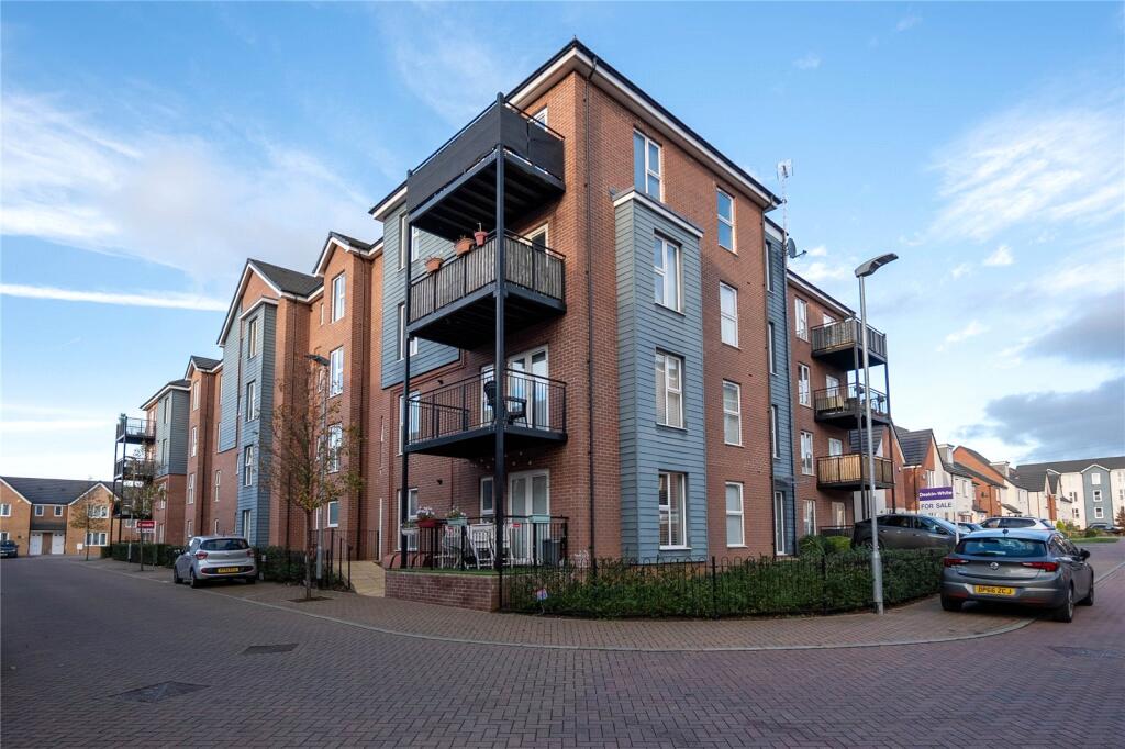 Main image of property: Bagshawe Way, Dunstable, LU5