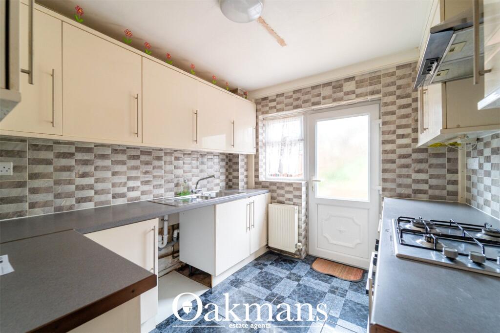 House in Birmingham, West Midlands - More