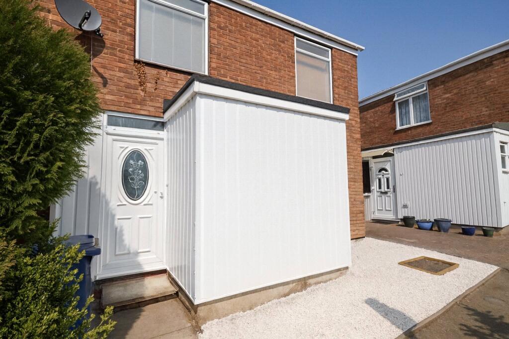 Main image of property: Ullswater, Great Hollands, Bracknell