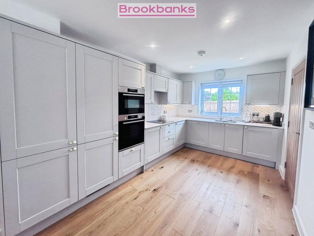 House in Tonbridge - View 5