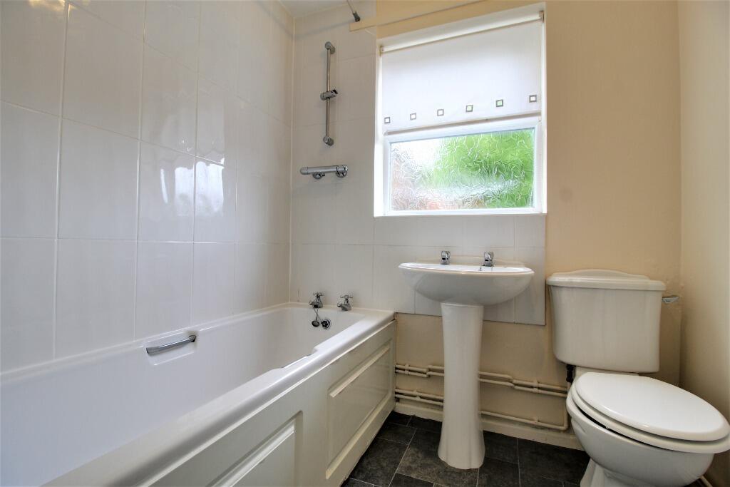 Apartment in Shrewsbury - More