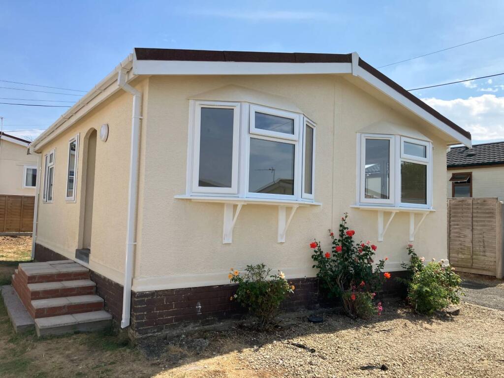 Main image of property: The Reddings, Cheltenham, GL51 6RW