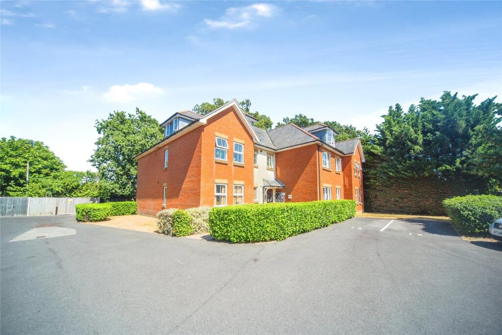 Main image of property: Dean Road, Southampton, Hampshire, SO18