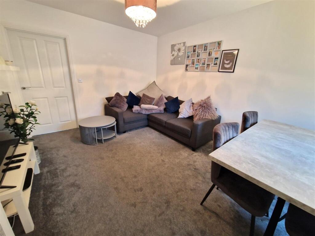 Wayfarer Close, Haywood Village - ENSUITE TO MASTER - View 4