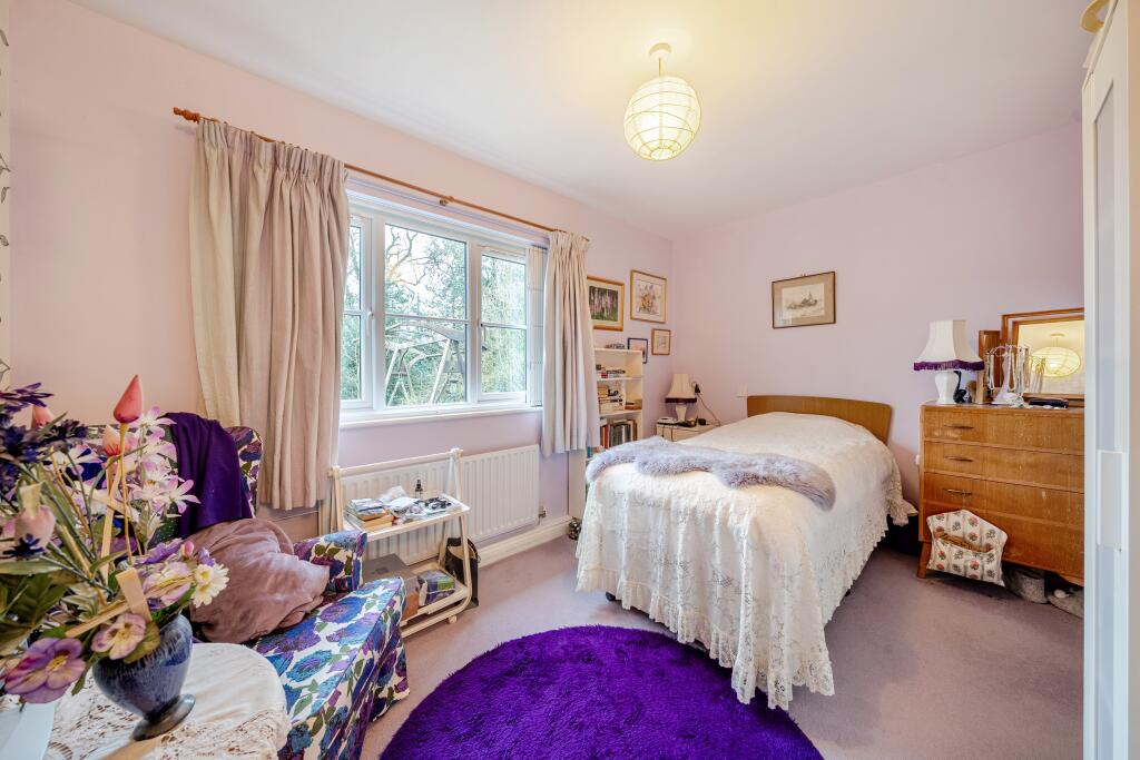 House in Rickmansworth, Cedars Village, Chorleywood - View 5