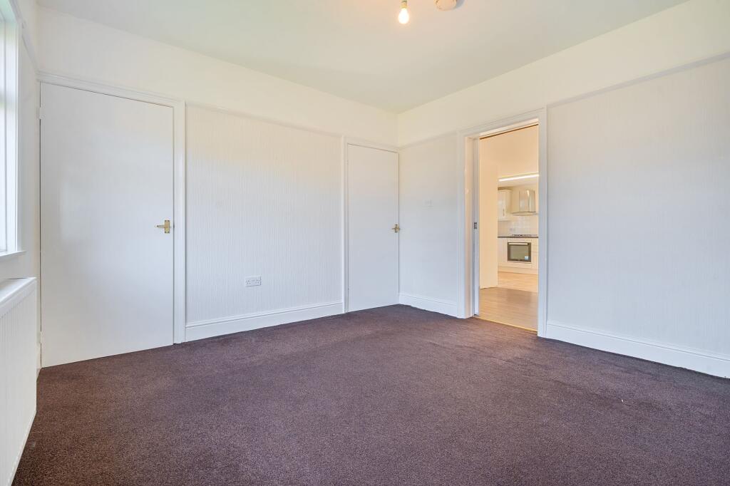 10 Jutland Avenue photo 4