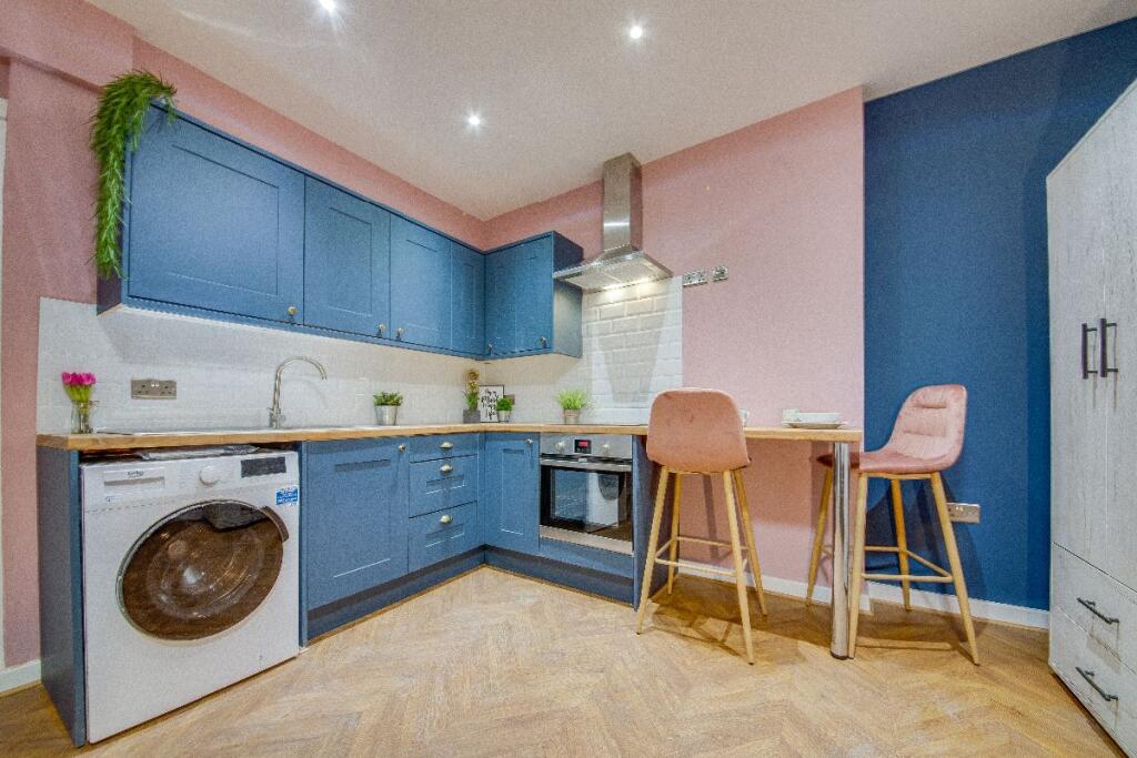 Main image of property: Chequers Inn, (Studio 1) High Street, Hucknall, Nottingham