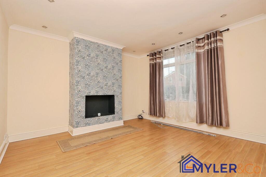 House in Warrington - View 4