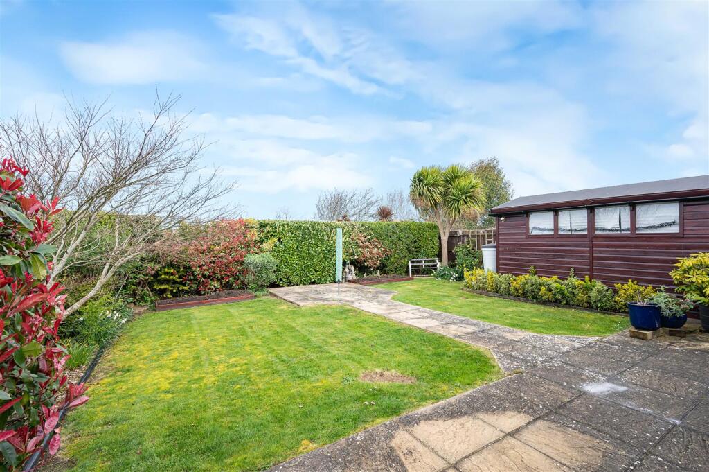 Beacon Drive, Seaford photo 4