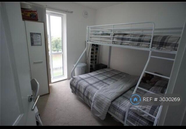 Apartment in Dartford - View 4