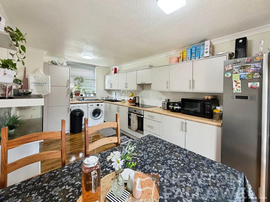 House in Peterborough, Bretton - View 2