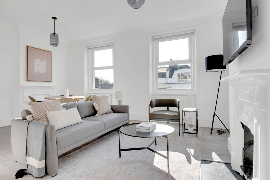 Main image of property: Earls Court Road, London