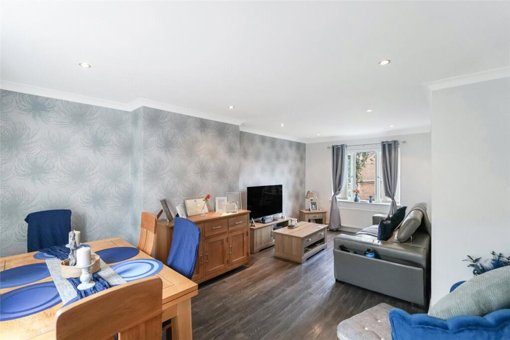 House in Kilmarnock - View 2