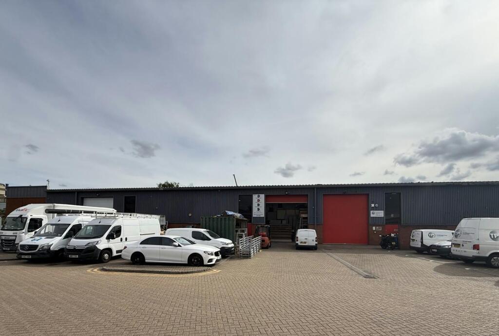 Loading exterior 1.jpg