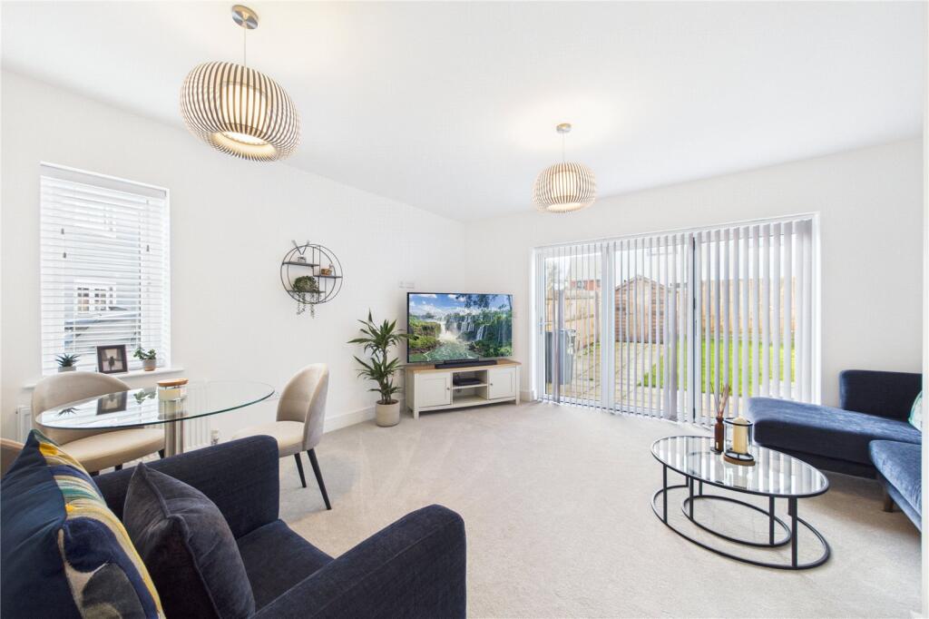 Wheat Street, Finchwood Park, Wokingham, Berkshire, RG40 photo 3