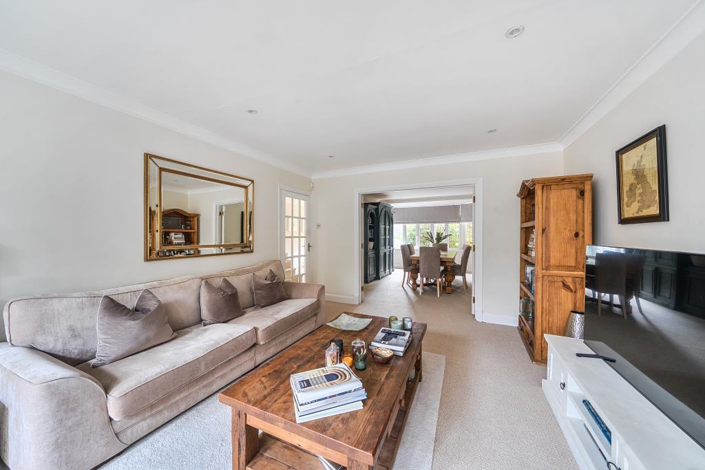 Hillcrest Gardens, Finchley, N3 photo 3