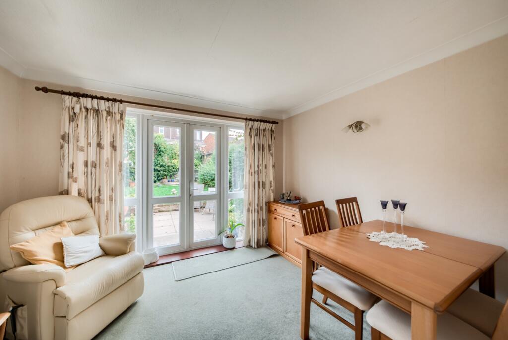 House in Stratford-on-Avon, Wellesbourne CP - More