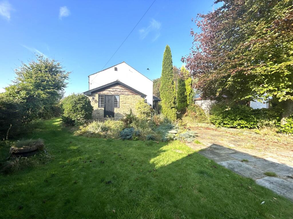 Main image of property: 33/35 Healds Green, Oldham, OL1 2SP