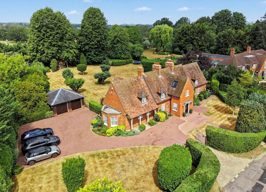 Main image of property: Deards End Lane, Knebworth, Hertfordshire, SG3