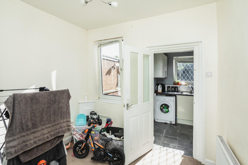 House in Sheffield - View 5