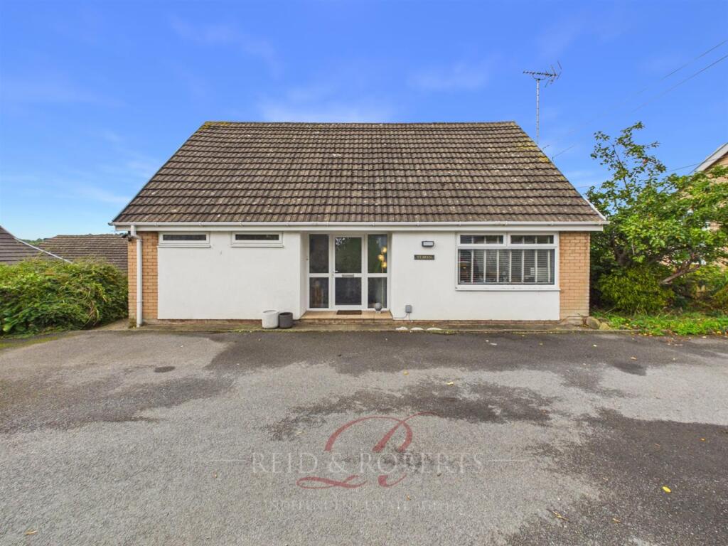 Main image of property: Middle Road, Coedpoeth, Wrexham