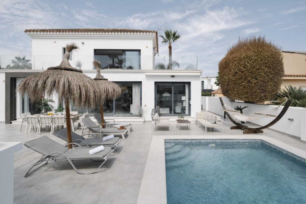 Main image of property: Andalucia, Malaga, Puerto Banús