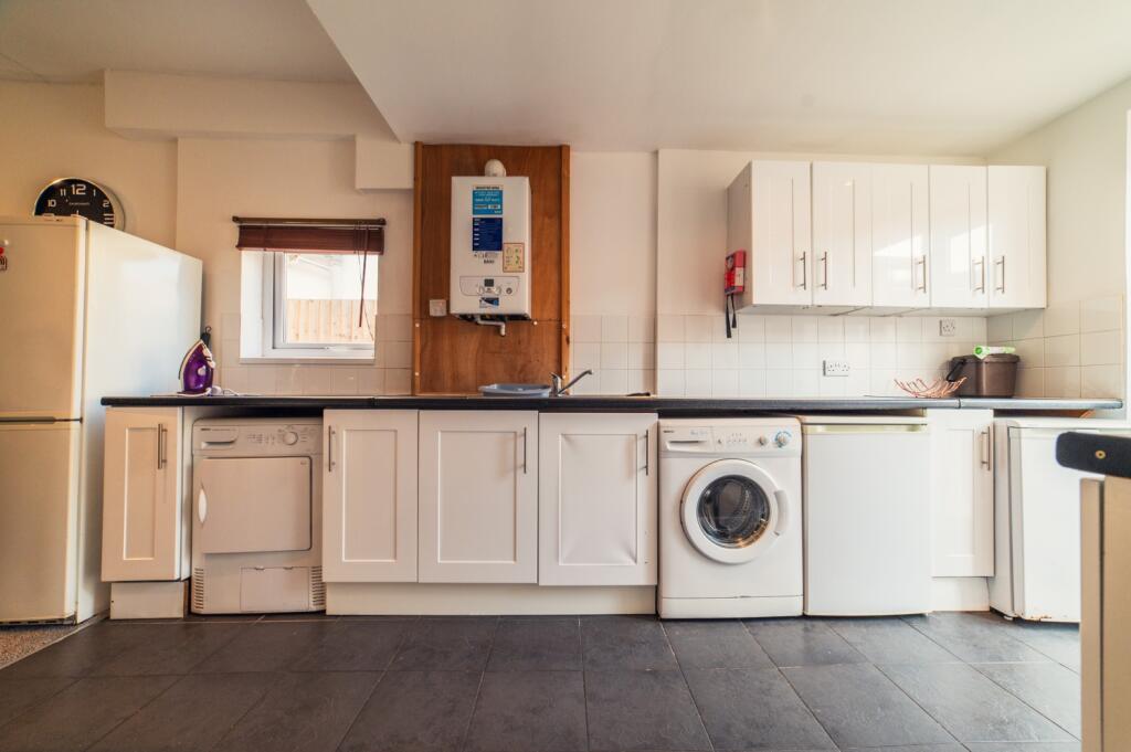 House in Cardiff - View 5