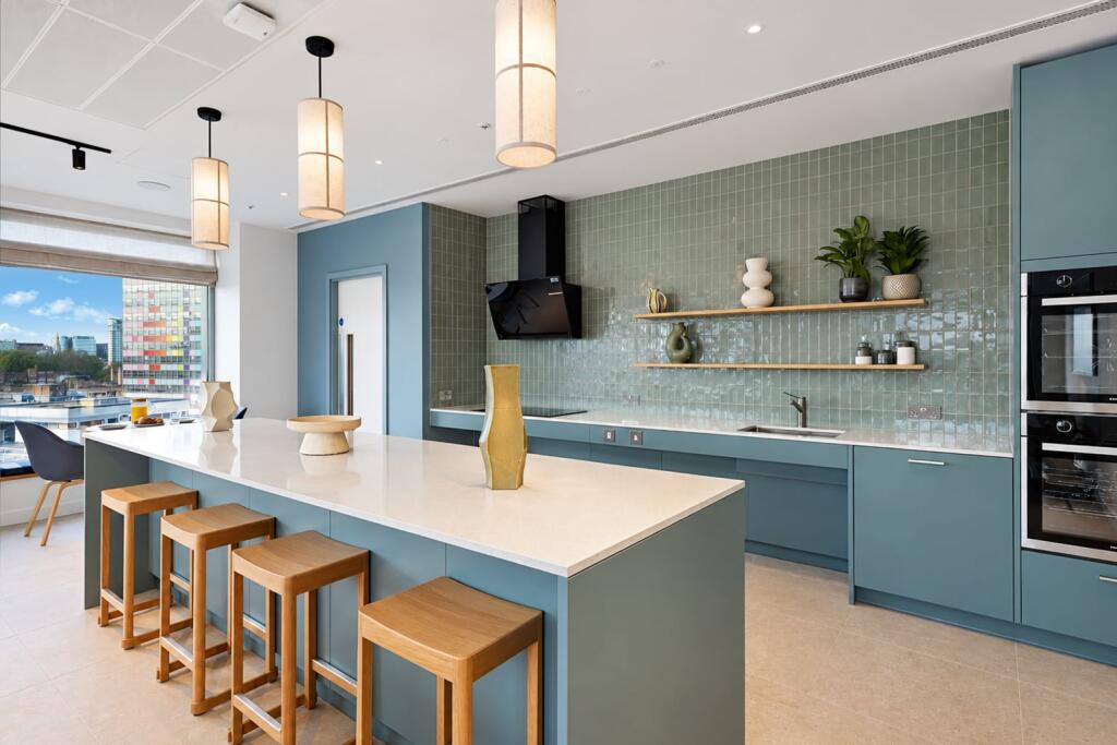 Apartment in London, Browning Estate, Elephant and Castle - View 3