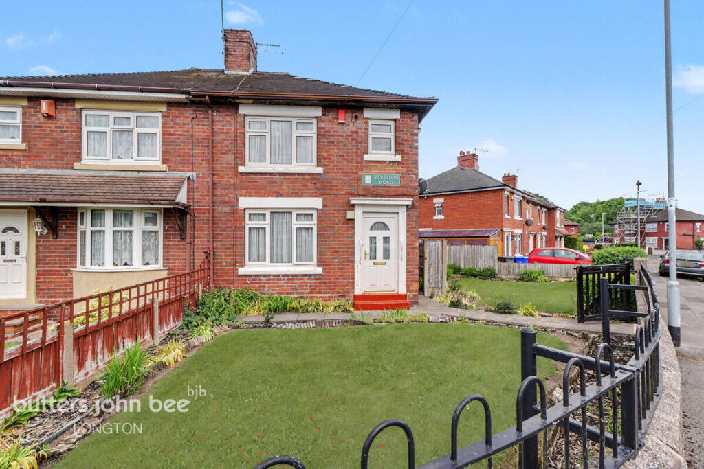 3-bed semi-detached on Mollison Road, Stoke-On-Trent, £140,000