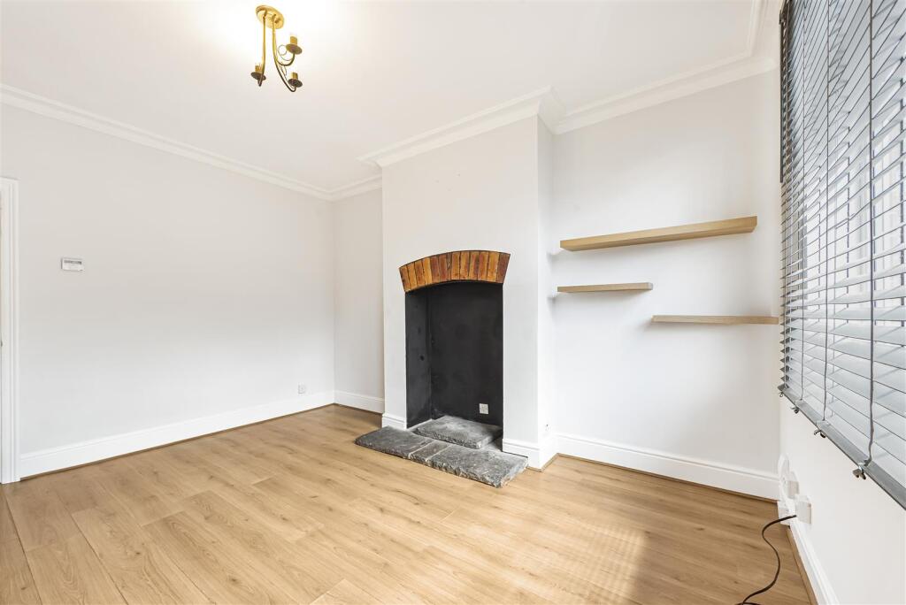 Broxholme Road, Sheffield, S8 8TA photo 4