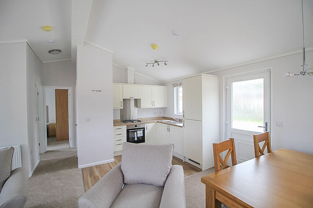 Pool View Caravan Park, Telford photo 4