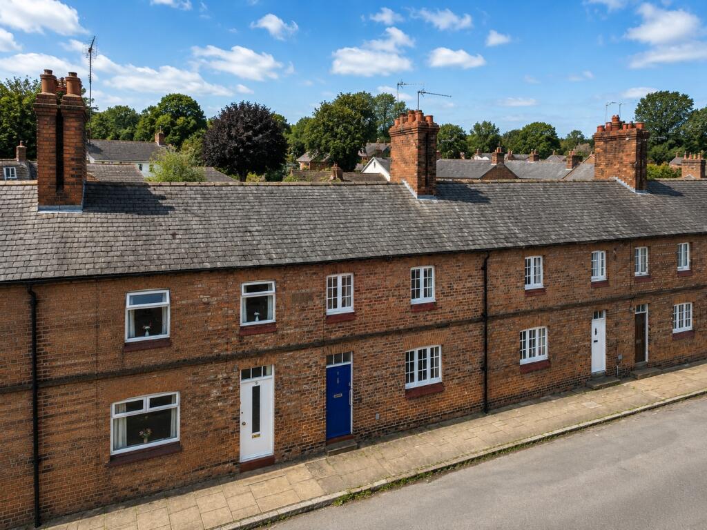 Main image of property: Browns Lane, Handbridge, Chester, Cheshire, CH4