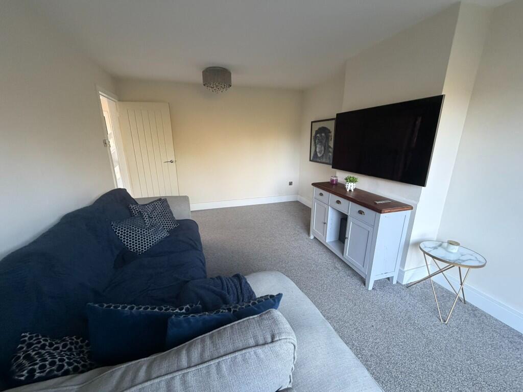Ennerdale Close Drayton Daventry photo 4