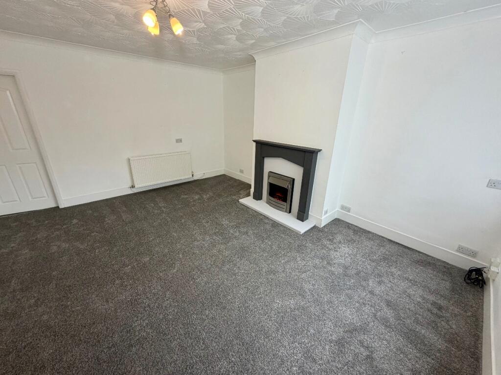 House in Warrington, Orford - View 3