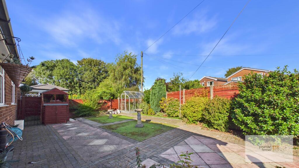 Guiseley Close, Walmersley, Bury photo 2