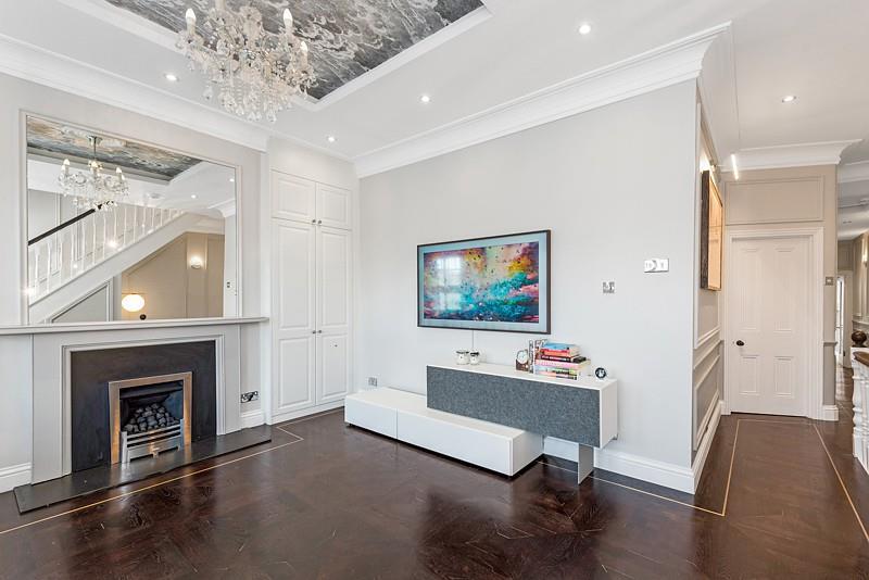 4 bedroom maisonette for rent
