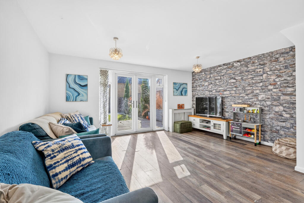 House in Castle Point, Essex - View 5