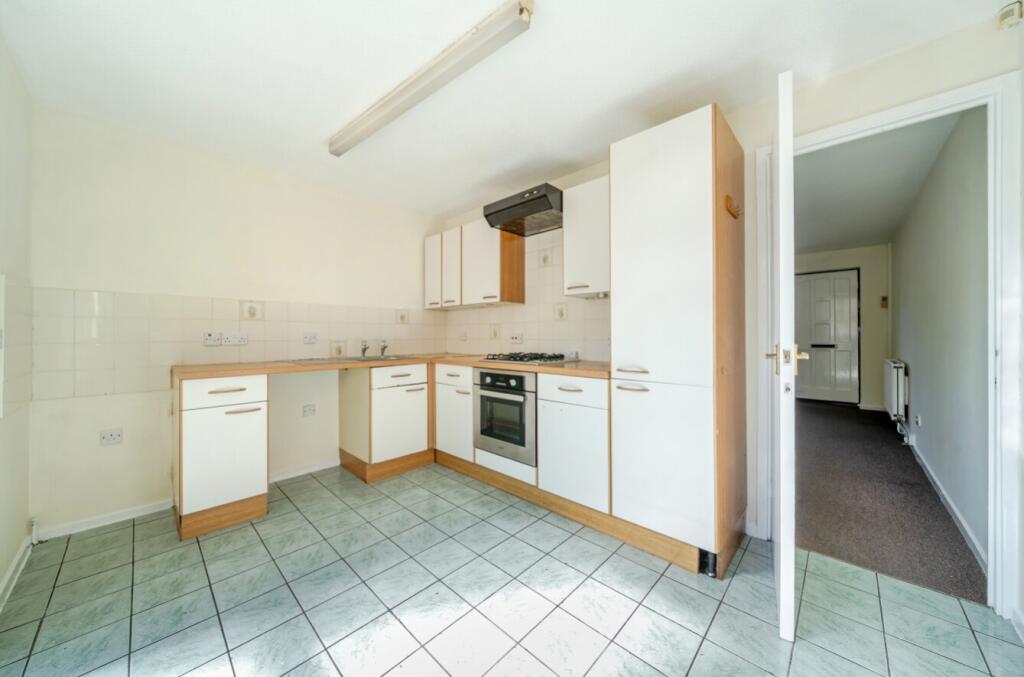 House in Nottingham, Beechdale - View 3