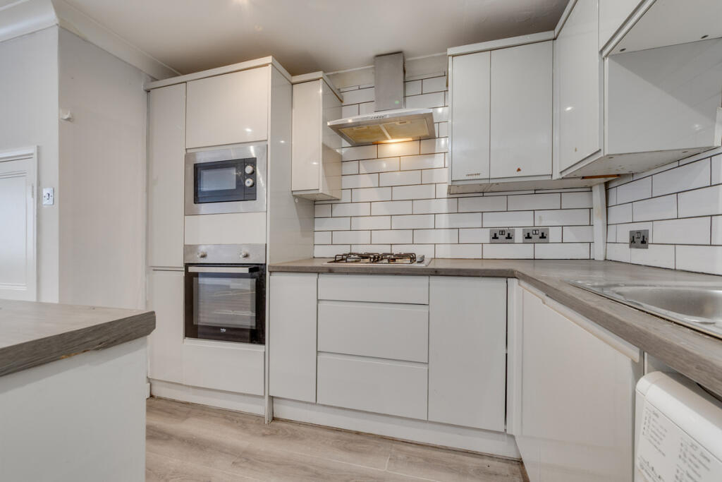 House in Mid Sussex, Worth - More