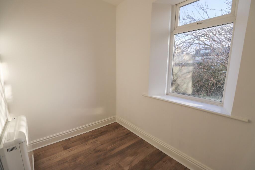 Apartment in Lancaster - More