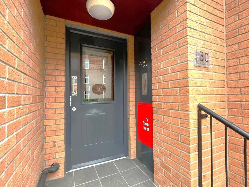 Apartment in Glasgow - View 2