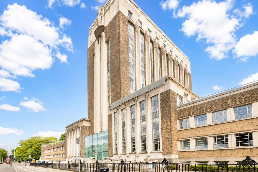 Main image of property: Wallis House, Great West Road, Brentford, TW8