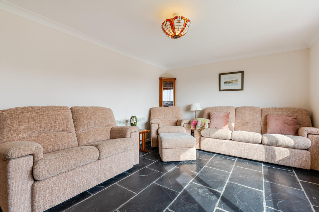 10, Coombe Meadows, Chillington photo 4