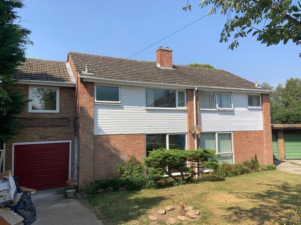 Main image of property: Roberts Close, Headington, Oxford, OX3