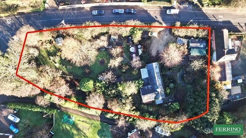 3-bed detached on (and 1 Bed Shepherds Hut), New Road, Blakeney, Gloucestershire. GL15 4DD, £550,000