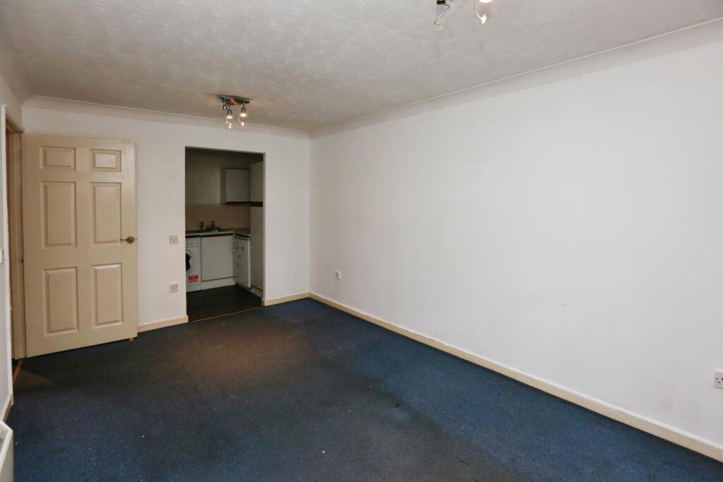 Apartment in Southampton, Freemantle - More