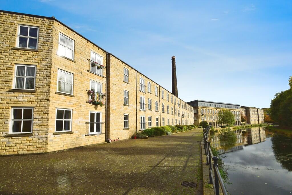 Main image of property: Britannia Wharf, Bingley