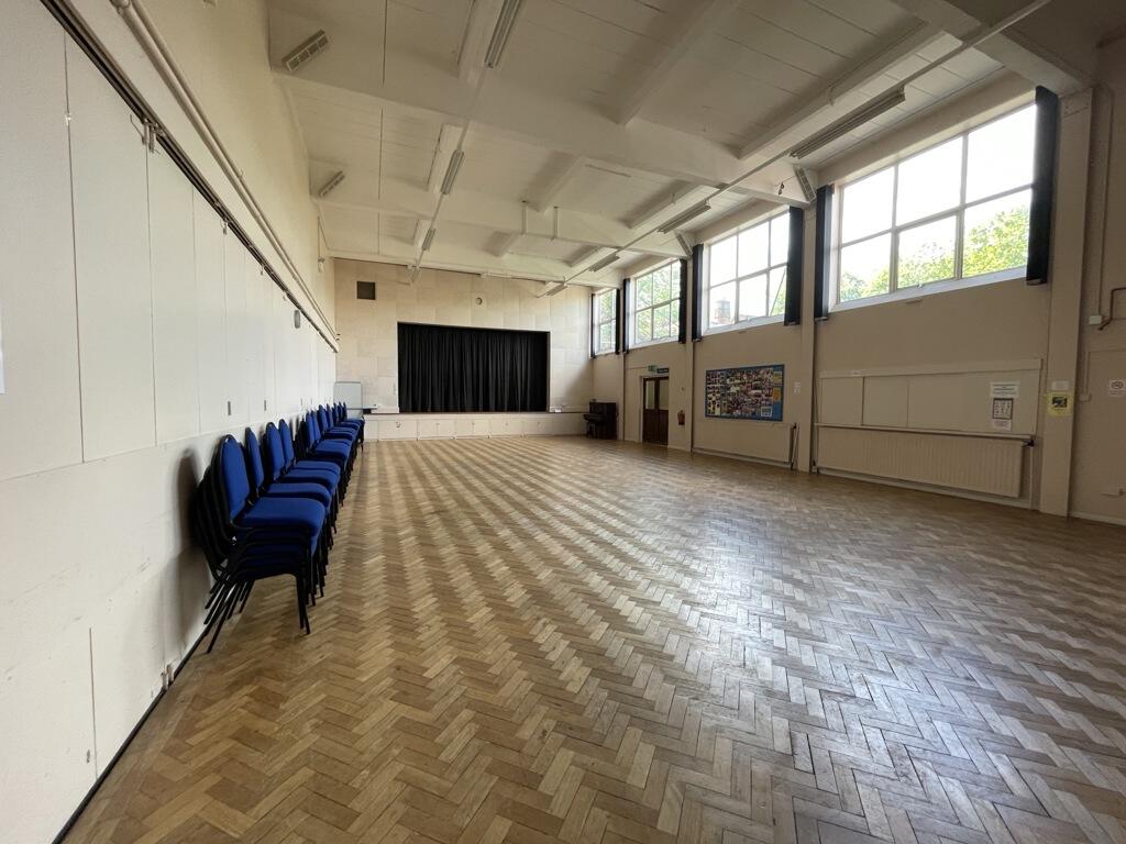 Photo 6