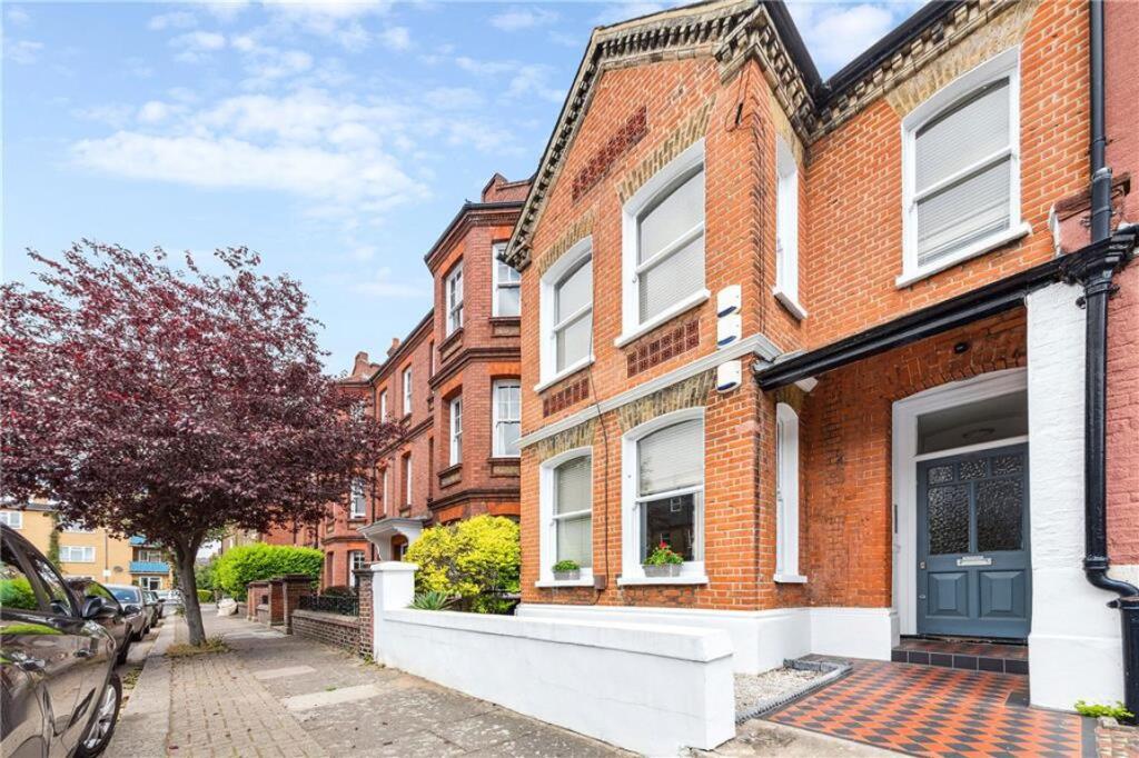 Main image of property: Tunley Road, London