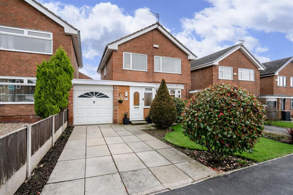 Main image of property: Lymefield Drive, Worsley, Manchester